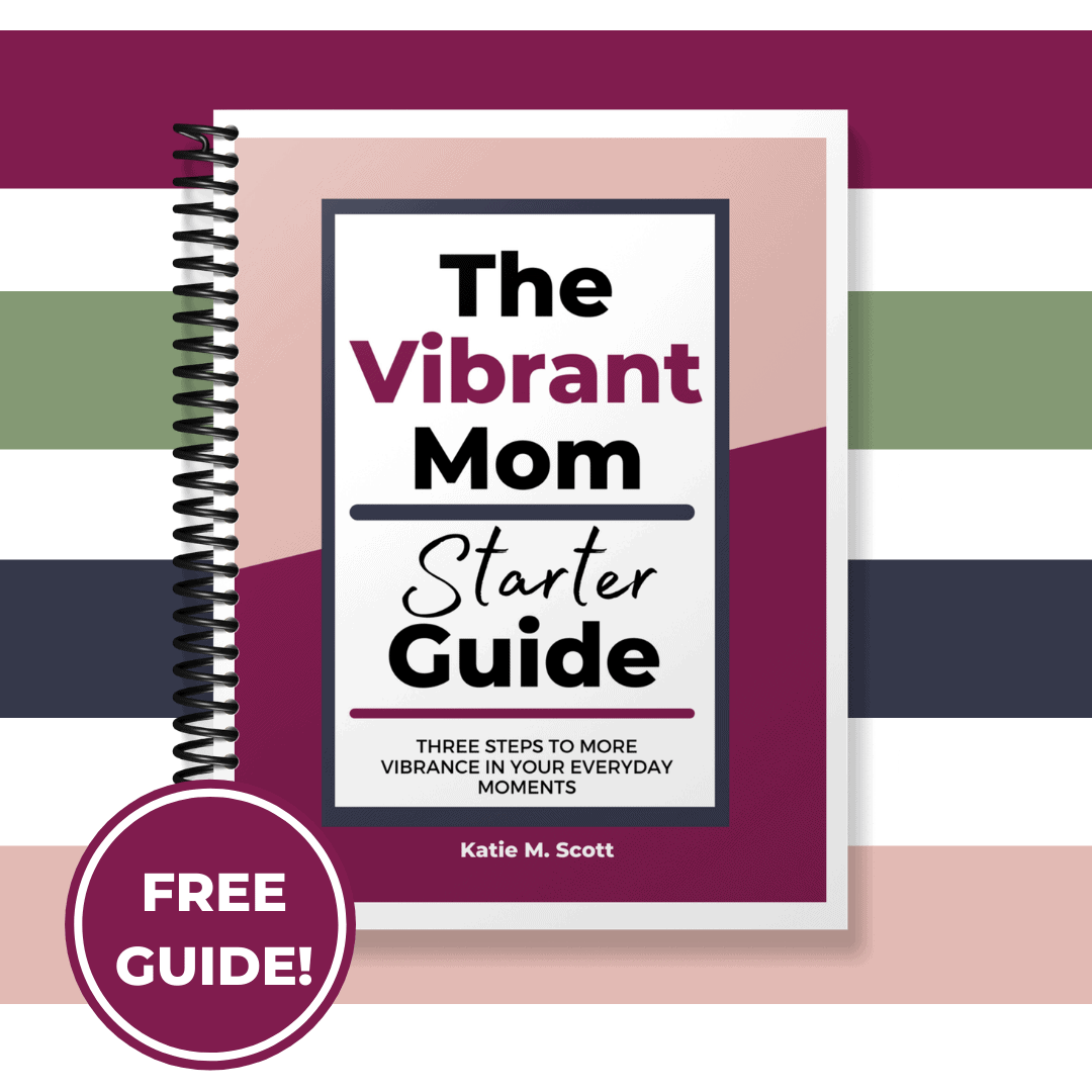 Free guide for moms on striped background